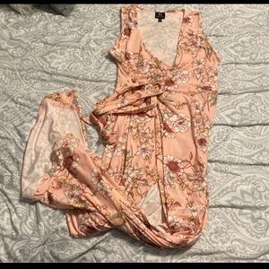 Pink maxi dress with thigh slit